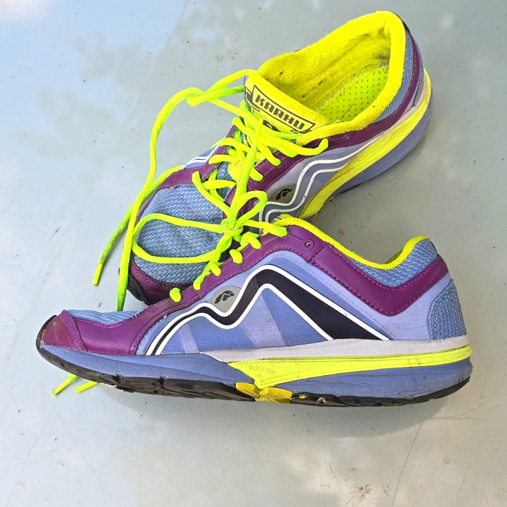 Karhu Strong 4 Running Shoes Trail Sneakers Women's sz 8 /  38.5